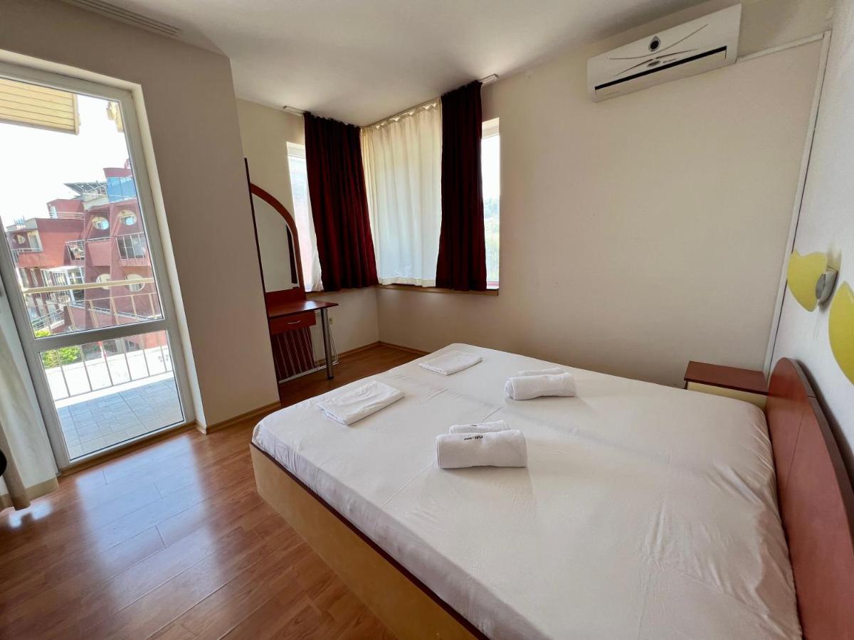 Private One-Bedroom Apartment With Balcony In Sozopol By Flat Mаnаger Eksteriør bilde